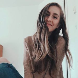 Meet your Posher, Briana